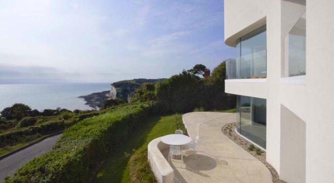 Ness Point House, Tonkin Liu Architects, England, green roof, natural ventilation, natural cooling, green architecture, skylight, solar power, heat recovery