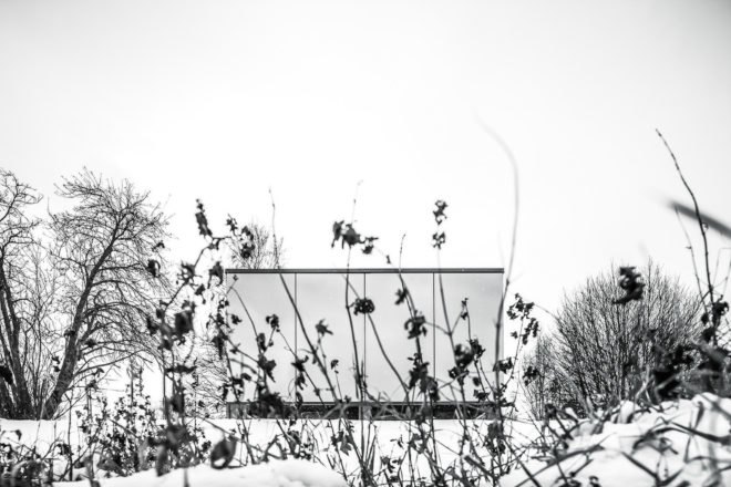 OOD, ÖÖD homes, tiny pop up hotel rooms, tiny moveable homes, Estonian home startup, pop up homes, modular tiny homes, mirrored glass architecture