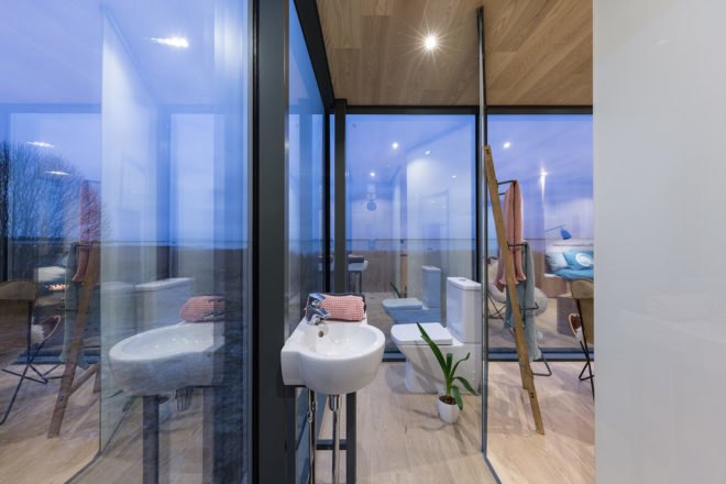 OOD, ÖÖD homes, tiny pop up hotel rooms, tiny moveable homes, Estonian home startup, pop up homes, modular tiny homes, mirrored glass architecture