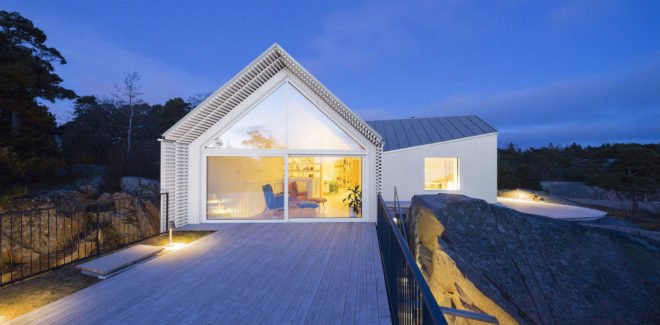 Stormvillan by Mer Arkkitehdit, Stormvillan in Finland, Stormvillan in Hanko, Contemporary Finnish architecture, Finnish coastal architecture, coastal home with views in Hanko