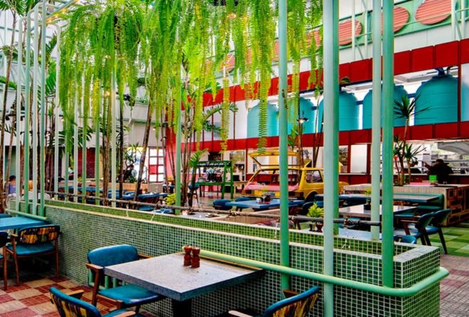 Taller Ken, Madero cafe, unique cafes, repurposed materials, interior design, vintage car design, cafe design, restaurant design, urban oasis, urban design, restaurant design, guatemala city cafe, cafe design, quirky cafes, quirky interior design, rainwater collection