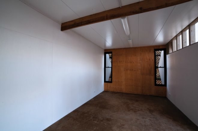 PH Architects, Nervegna Reed Architecture, Arrow Studio, art studio australia, australian architecture, art gallery design, arrow art gallery, Hanging Rock in Victoria, victoria art gallery, art studio hanging rock, timber art gallery, timber building material, green buildings, art buildings, mirrored buildings, brick veneer, garden shed, garden art gallery