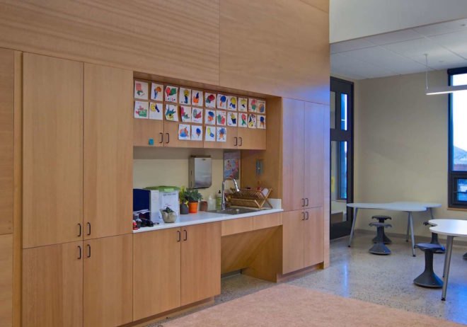 Aspen Community School by Studio B, Aspen Community School, Aspen Community School Colorado, Studio B school renovation, Aspen solar powered school, solar powered primary school,