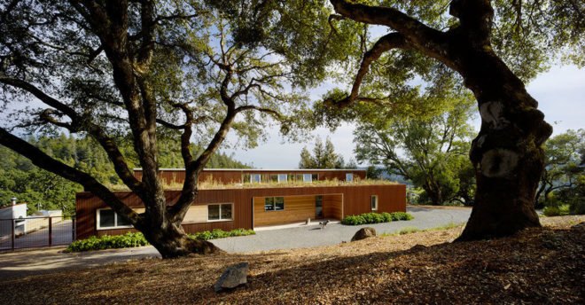 Cloverdale Residence, Turnbull Griffin Haesloop Architects, solar-powered house, California, porch, reused timber, reclaimed wood, green architecture, small footprint, solar array, solar panels, heat pump, timber cladding