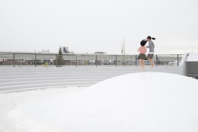CoFuFun by Nendo, CoFuFun plaza, CoFuFun Japan, CoFuFun Tenri Station, Tenri station plaza, Cofun, ancient Japanese tombs, nendo public space, nendo design, nendo urban design, multirpurpose plaza design, precast white concrete,