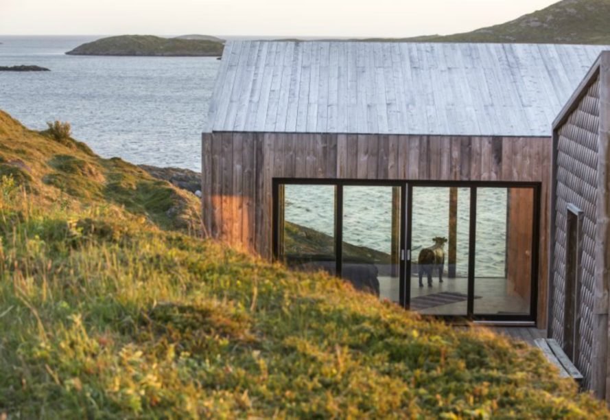 Fordypningsrommet Fleinvaer Cabins, fordypningsrommet cabins, norway cabins, eco cabins, off grid retreats norway, island getaways, tiny homes, tiny home design, cabin design, tiny cabin design, off grid cabins, off grid cabins in norway,