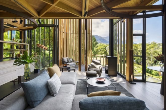 House Paarman by Malan Vorster, Malan Vorster treehouse, forest inspired buildings, tree inspired architecture, tree house in Cape Town, House Paarman tree house, South Africa tree house,