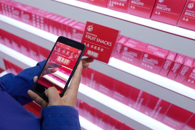 Moby store, self-driving store, self driving market, solar power, solar powered market, autonomous grocery store, mobile grocery store, wheelys, wheelys cafe, autonomous vehicles, autonomous store, mobile store