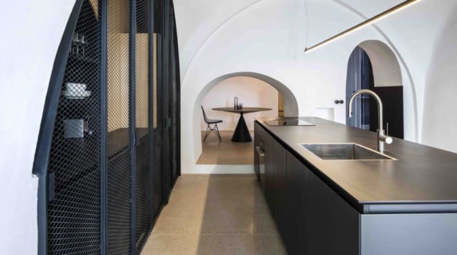 Modern Cave, Pitsou Kedem Architects, cave, Israel, vaulted ceilings, green renovation, natural light, renovated interior, green interior