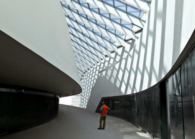 Napoli Afragola station by Zaha Hadid Architects, Napoli Afragola station in Naples, Napoli Afragola station Italy, high speed rail Italy, rail station design Italy, high speed rail hub Italy, solar powered train station,