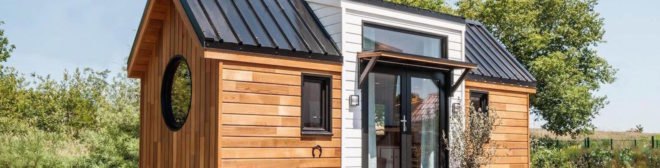 Ostara by Baluchon, Baluchon tiny house builder, France tiny house, Toulouse tiny house, French style tiny house, rustic tiny house, Ostara tiny house, tiny house on horse farm,
