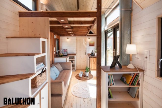 Ostara by Baluchon, Baluchon tiny house builder, France tiny house, Toulouse tiny house, French style tiny house, rustic tiny house, Ostara tiny house, tiny house on horse farm,