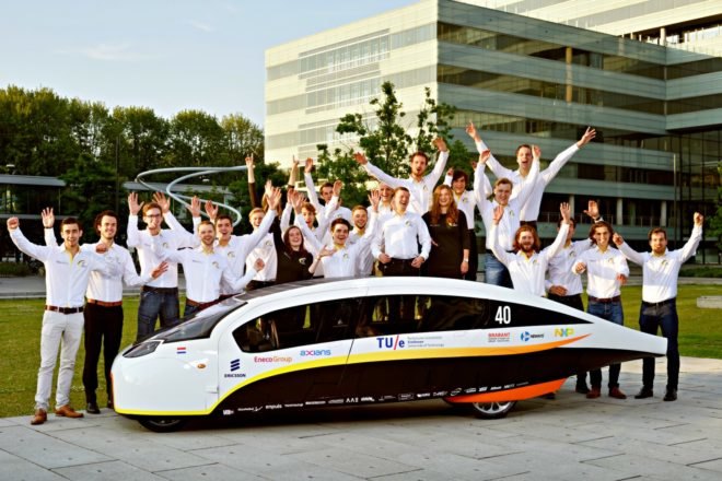 Eindhoven University of Technology, TU/e, solar-powered, car, vehicle, Stella Vie, solar car, clean energy, renewable energy,