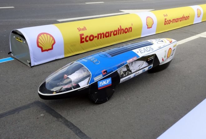 electric cars, evs, green cars, green transportation, Shell CEO, Shell CEO electric car, green vehicle, efficient travel, efficient cars, Ban Van Beurden, Shell, Beurden, electric cars, charging stations