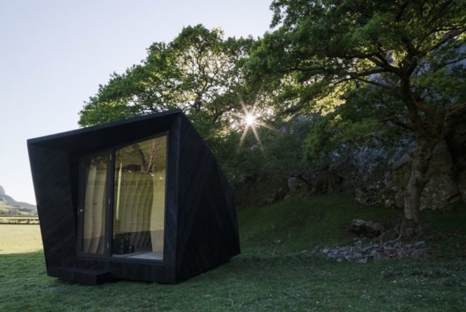 Arthur's cave cabin, Arthur's cave by Miller Kendrick architects, Arthur's cave by Epic Retreats, Arthur's cave in Welsh countryside, Arthur's cave in Wales, sheep wool insulation,
