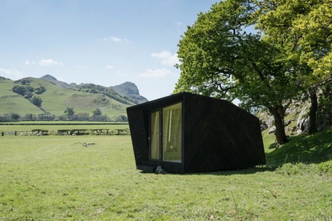 Arthur's cave cabin, Arthur's cave by Miller Kendrick architects, Arthur's cave by Epic Retreats, Arthur's cave in Welsh countryside, Arthur's cave in Wales, sheep wool insulation,