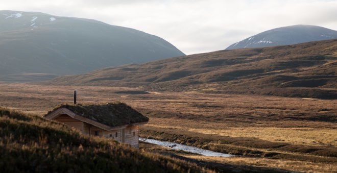 Culardoch Shieling hut, Moxon Architects, green roof, tiny hut, Scotland, locally sourced materials, natural building materials, green architecture, tiny house