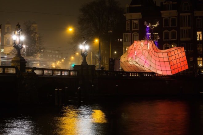 UNStudio and MDT-tex, Amsterdam Light Festival 2017, biomimetic pavilion design, Eye_Beacon in Amsterdam, Eye_Beacon by UNStudio and MDT-tex, Eye_Beacon light pavilion, Amstel River art, LED art sculpture, biomimicry in light installations