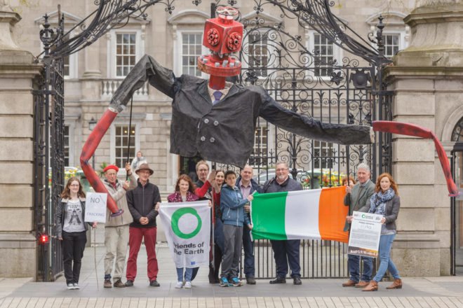 Ireland, fracking, hydraulic fracturing, fracking ban, ban, bill, legislation, energy, environment, politics, policy, Parliament, Dáil, Seanad