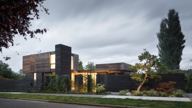 Helen Street by MW|Works, Helen Street in Seattle, light-filled Seattle home, MW|Works architecture, reclaimed timber architecture, modern home with indoor courtyards, reclaimed timber Seattle home, timber Seattle architecture, modern Seattle architecture