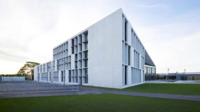 Herningsholm Vocational School by C.F. Møller Architects, C.F. Møller Architects school design, Herningsholm Vocational School, alternative school design, schools optimized for learning in architecture