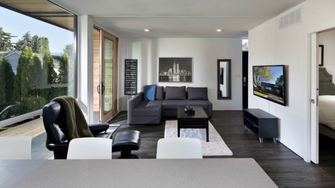 Honomobo shipping container home, prefab homes, shipping container design, green design, sustainable design, sustainable home design, shipping container homes, honomodo container homes, highly efficient shipping container homes, high-grade insulation, net positive home designs, eco homes, shipping container construction, solar power, modular construction,