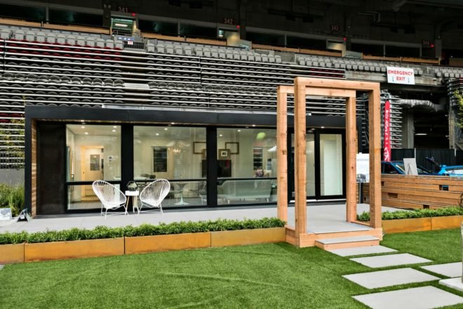 Honomobo shipping container home, prefab homes, shipping container design, green design, sustainable design, sustainable home design, shipping container homes, honomodo container homes, highly efficient shipping container homes, high-grade insulation, net positive home designs, eco homes, shipping container construction, solar power, modular construction,