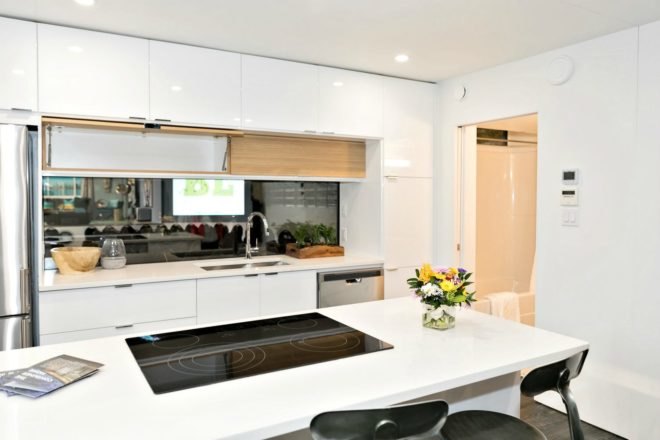 Honomobo shipping container home, prefab homes, shipping container design, green design, sustainable design, sustainable home design, shipping container homes, honomodo container homes, highly efficient shipping container homes, high-grade insulation, net positive home designs, eco homes, shipping container construction, solar power, modular construction,