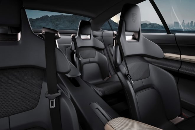 Porsche, Porsche Mission E, Porsche mission e concept, mission e concept, porsche ev, porsche charger, electric car charger, tesla, tesla model s, 800 volt charger, green car, green transportation, automotive