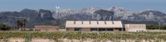 Son Juliana winery by Munarq Arquitectes, Majorca winery, solar powered winery, off grid winery, cork lined roofs, cork for insulating roofs, geothermal heat pump winery, renewable energy winery, off grid Majorca, Son Juliana winery,
