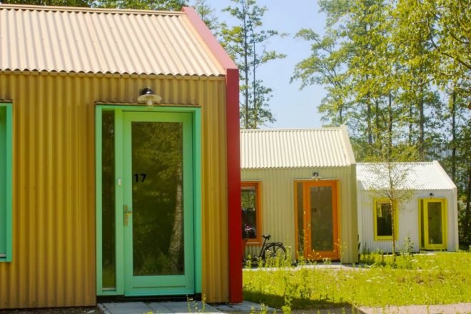 Studio Elmo Vermijs, Skaeve Huse, netherlands tiny house, tiny house design, tiny house living, homeless shlterrs, tiny homes for homeless, urban design, tiny homes urban design, mass tiny home construction, tiny house villages, small spaces, Tiny house villages netherlands energy-neutral tiny homes, green design, sustainable design, energy efficiency, Eindhoven tiny home village,