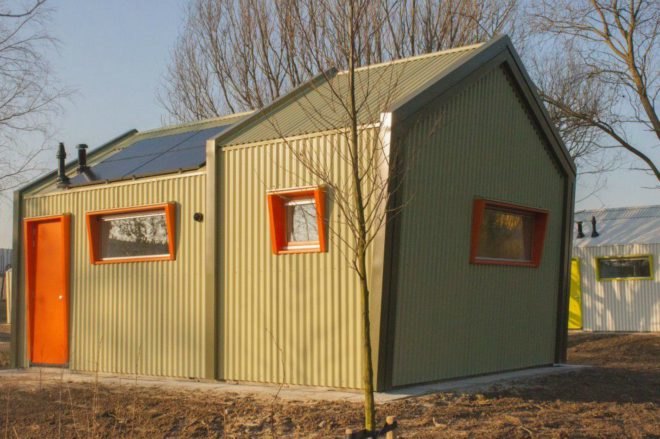 Studio Elmo Vermijs, Skaeve Huse, netherlands tiny house, tiny house design, tiny house living, homeless shlterrs, tiny homes for homeless, urban design, tiny homes urban design, mass tiny home construction, tiny house villages, small spaces, Tiny house villages netherlands energy-neutral tiny homes, green design, sustainable design, energy efficiency, Eindhoven tiny home village,