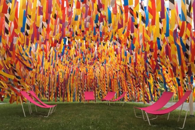 Vertical Line Garden, Vertical Line Garden by BACKOFFICE, Vertical Line Garden 2017, Vertical Line Garden Quebec, Vertical Line Garden International Garden Festival, International Garden Festival art, International Garden Festival 2017 Quebec, kinetic art installation, Les Jardins de Métis pavilion
