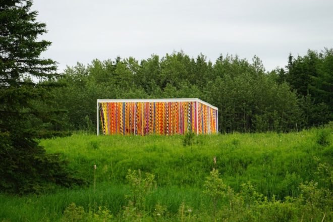 Vertical Line Garden, Vertical Line Garden by BACKOFFICE, Vertical Line Garden 2017, Vertical Line Garden Quebec, Vertical Line Garden International Garden Festival, International Garden Festival art, International Garden Festival 2017 Quebec, kinetic art installation, Les Jardins de Métis pavilion