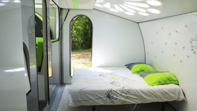 Green Cat Technologies, sCarabane, sCarabane by Green Cat Technologies, caravan, caravans, rotate, rotating, folding, foldable, clean technology, renewable technology, renewable energy, clean energy, solar power, solar energy, solar concentrator, wind power, wind energy, wind turbine
