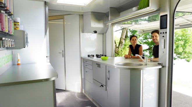 Green Cat Technologies, sCarabane, sCarabane by Green Cat Technologies, caravan, caravans, rotate, rotating, folding, foldable, clean technology, renewable technology, renewable energy, clean energy, solar power, solar energy, solar concentrator, wind power, wind energy, wind turbine
