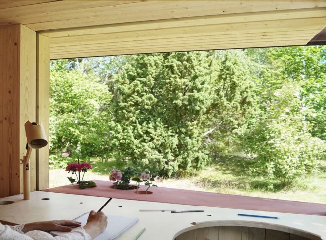 Look Out Lodge by Anders Berensson Architects, Look Out Lodge in Stockholm, prefabricated window designs, Sky Tower in the bedroom, prefabricated timber house extension, Look Out Lodge house extension,