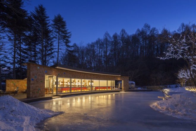 Picchio Ice Rink Visitors Center by Klein Dytham architecture, Picchio Ice Rink Visitors Center, Picchio Ice Rink, semi-natural ice rink, cedar shingle facade, Studio on Site, Mount Asama resort, Hoshinoya resort architecture, KERA-IKE ice rink,