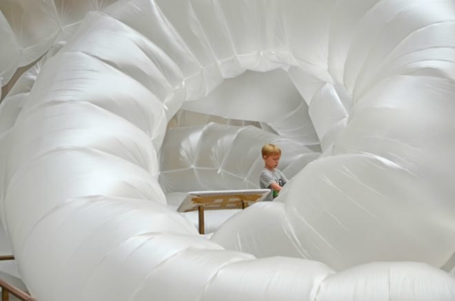 Shih Chieh Huang, Reusable Universes, Worcester Art Museum , plastic art, Shih Chieh Huang Cybernetic Bestiary, plastic art, art installations, plastic art installations, inflatable art, plastic waste, bioluminescent sea monsters, illuminated art, LED art
