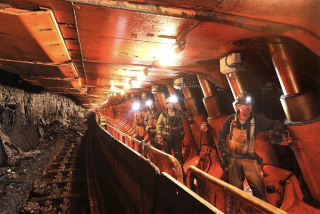 coal mining, Bull Mountain Mine, coal mine expansion, coal, coal climate change, climate change, carbon, pollution, coal pollution, coal industry, coal Montana, Signal Peak Energy, Signal Peak Energy expansion, coal impact on environment, coal impact on climate