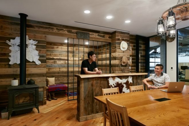 WRNS architects, airbnb office san francisco, 999 Brannan street, airbnb office design, office design, san francisco office design, san franciso architecture, interior design, airbnb environments, international interior design, natural light,