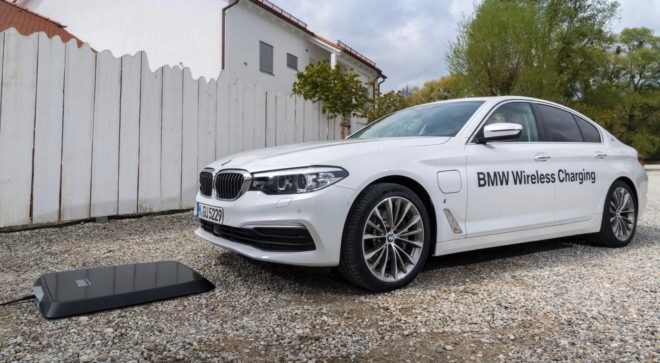 bmw, bmw 530e iperformance, wireless charging, bmw wireless charging, electric car, electric charger, wireless recharging, green car, plug-in hybrid, bmw i3, bmw i8, green transportation
