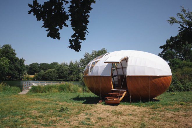 Mr Plocq's Caballon, Loire river estuary, Aurélie Poirrier, Igor-Vassili Pouchkarevtch-Dragoche, Vincent O’Connor, pod living, pod cabins, pod getways france, wooden pods, off grid retreats, off grid pods, camping pods, Émile Plocq, bird watching pods, movable housing, Loirestua, wooden pods, bird watching, off grid wooden pods