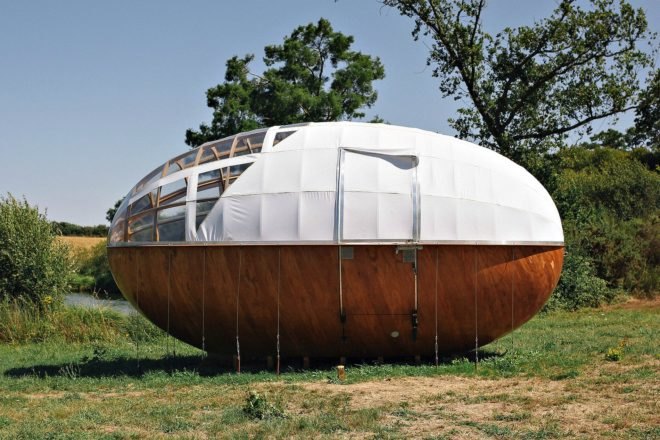Mr Plocq's Caballon, Loire river estuary, Aurélie Poirrier, Igor-Vassili Pouchkarevtch-Dragoche, Vincent O’Connor, pod living, pod cabins, pod getways france, wooden pods, off grid retreats, off grid pods, camping pods, Émile Plocq, bird watching pods, movable housing, Loirestua, wooden pods, bird watching, off grid wooden pods