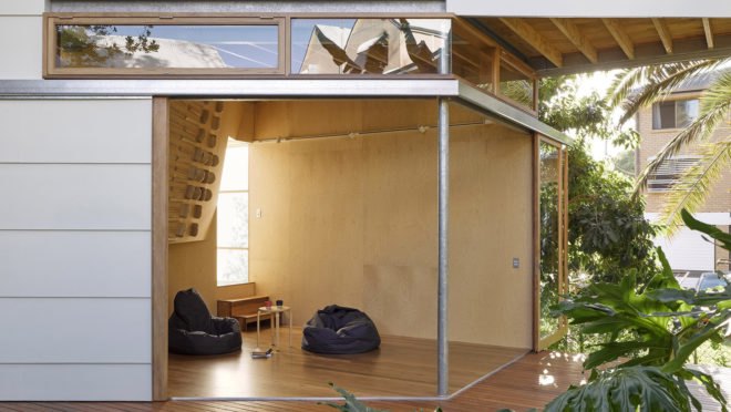 Taringa Treehouse, Phorm Architecture + Design, treehouse, Brisbane, climbing wall, Australia, green architecture, green extension, house extension, metal facade, sliding walls, glass walls