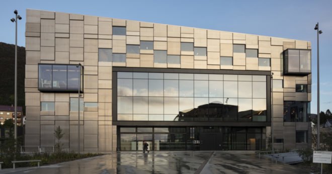 Snohetta, Bergen National Academy of the Arts, aluminium, aluminium façade, green façade, prefab, prefab façade, Bergen Norway, outdoor plaza
