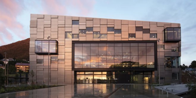 Snohetta, Bergen National Academy of the Arts, aluminium, aluminium façade, green façade, prefab, prefab façade, Bergen Norway, outdoor plaza