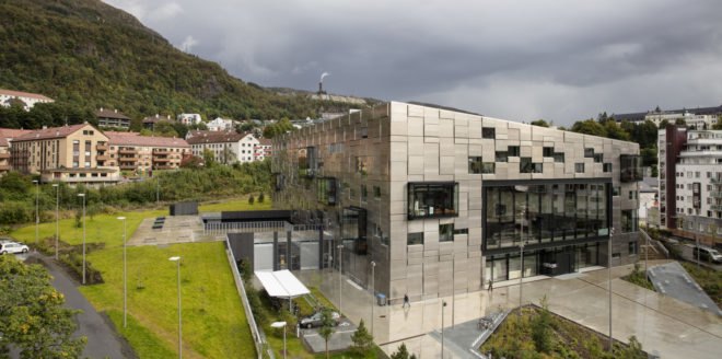 Snohetta, Bergen National Academy of the Arts, aluminium, aluminium façade, green façade, prefab, prefab façade, Bergen Norway, outdoor plaza