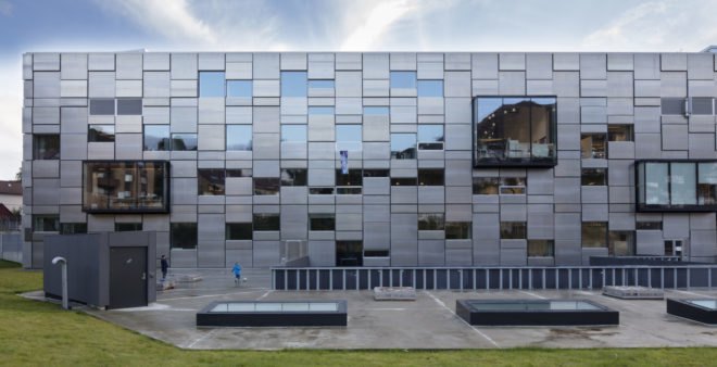 Snohetta, Bergen National Academy of the Arts, aluminium, aluminium façade, green façade, prefab, prefab façade, Bergen Norway, outdoor plaza