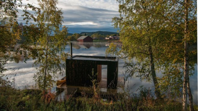 Floating sauna by Small Architecture Workshop, Small Architecture Workshop sauna, Small Architecture Workshop design build, Åmot floating sauna, Åmot bed and breakfast,